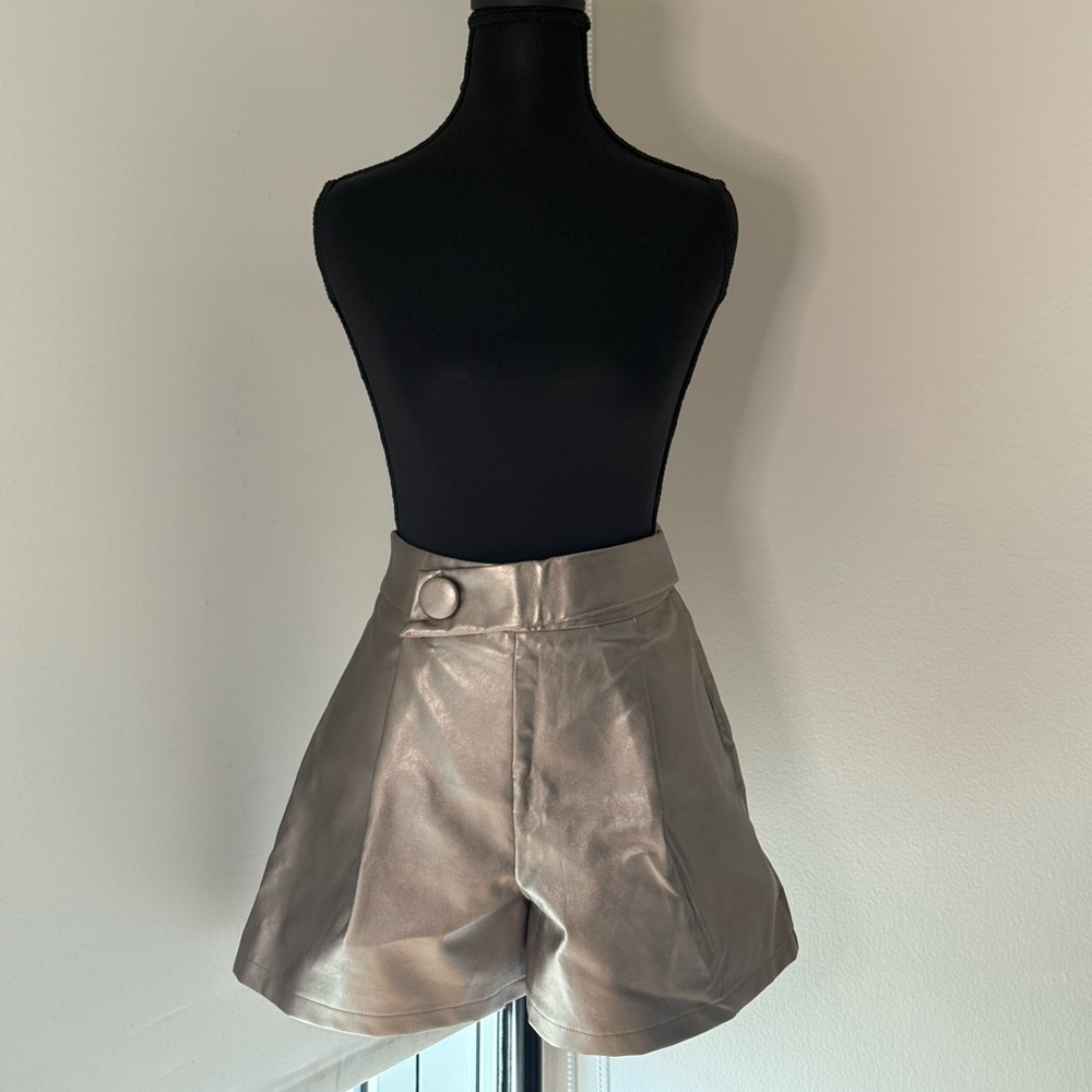 Metallic Silver Women's High-Waisted Shorts